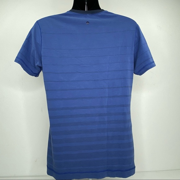 COPY - Lululemon Mens Blue Striped Short Sleeve V Neck Basic Knit Top Logo T-Sh… - Picture 4 of 7
